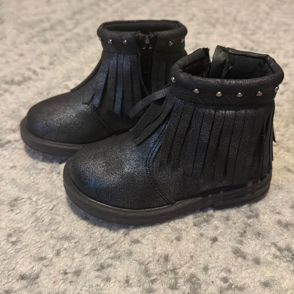 Toddler black boots